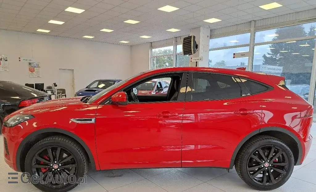 JAGUAR E-Pace 