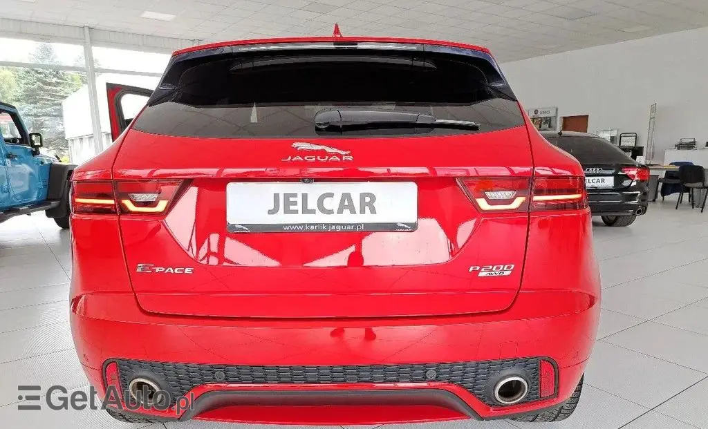 JAGUAR E-Pace 