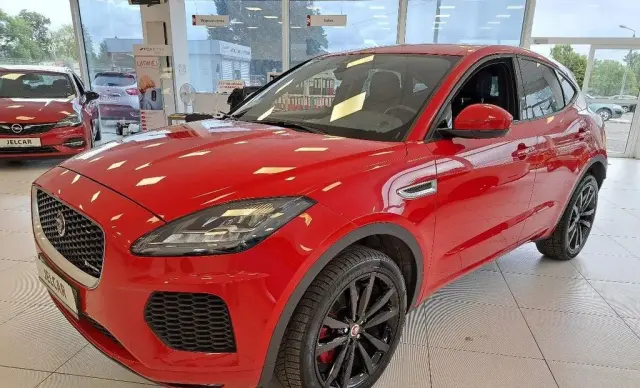 JAGUAR E-Pace 