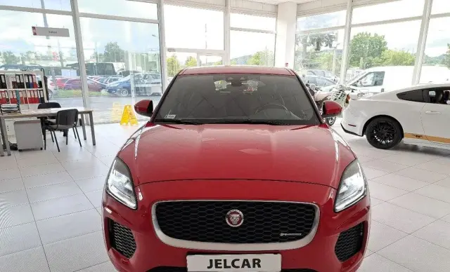 JAGUAR E-Pace 