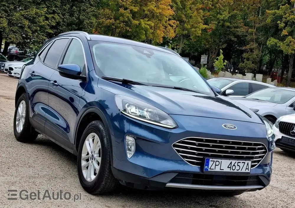 FORD Kuga 2.0 EcoBlue 4x4 TITANIUM