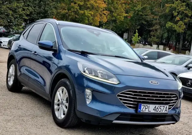 FORD Kuga 2.0 EcoBlue 4x4 TITANIUM
