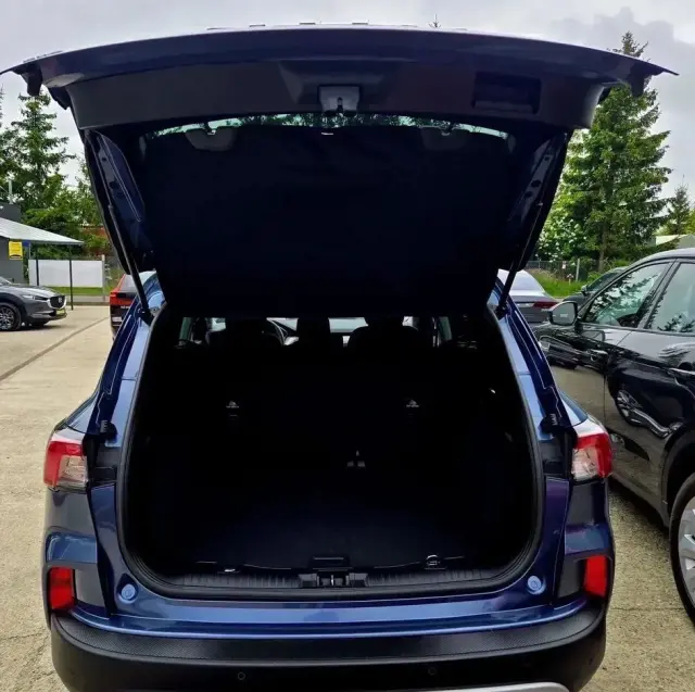 FORD Kuga 2.0 EcoBlue 4x4 TITANIUM