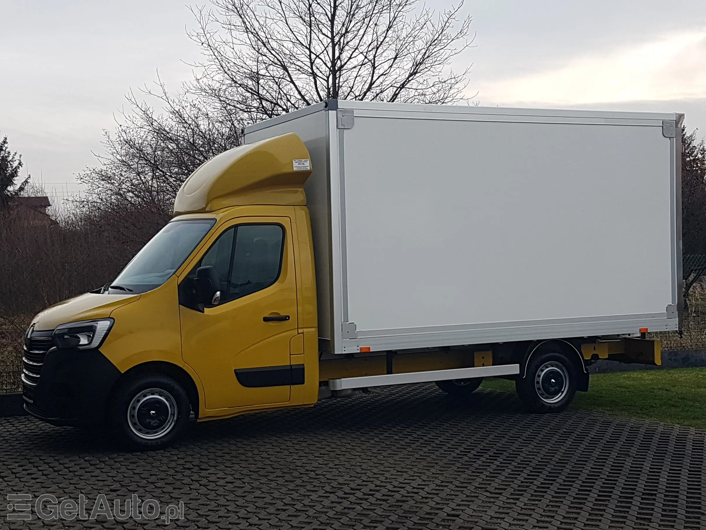 RENAULT Master FWD 8EP KONTENER 4,22x2,23x2,24 KLIMA MANUAL 6-BIEGÓ