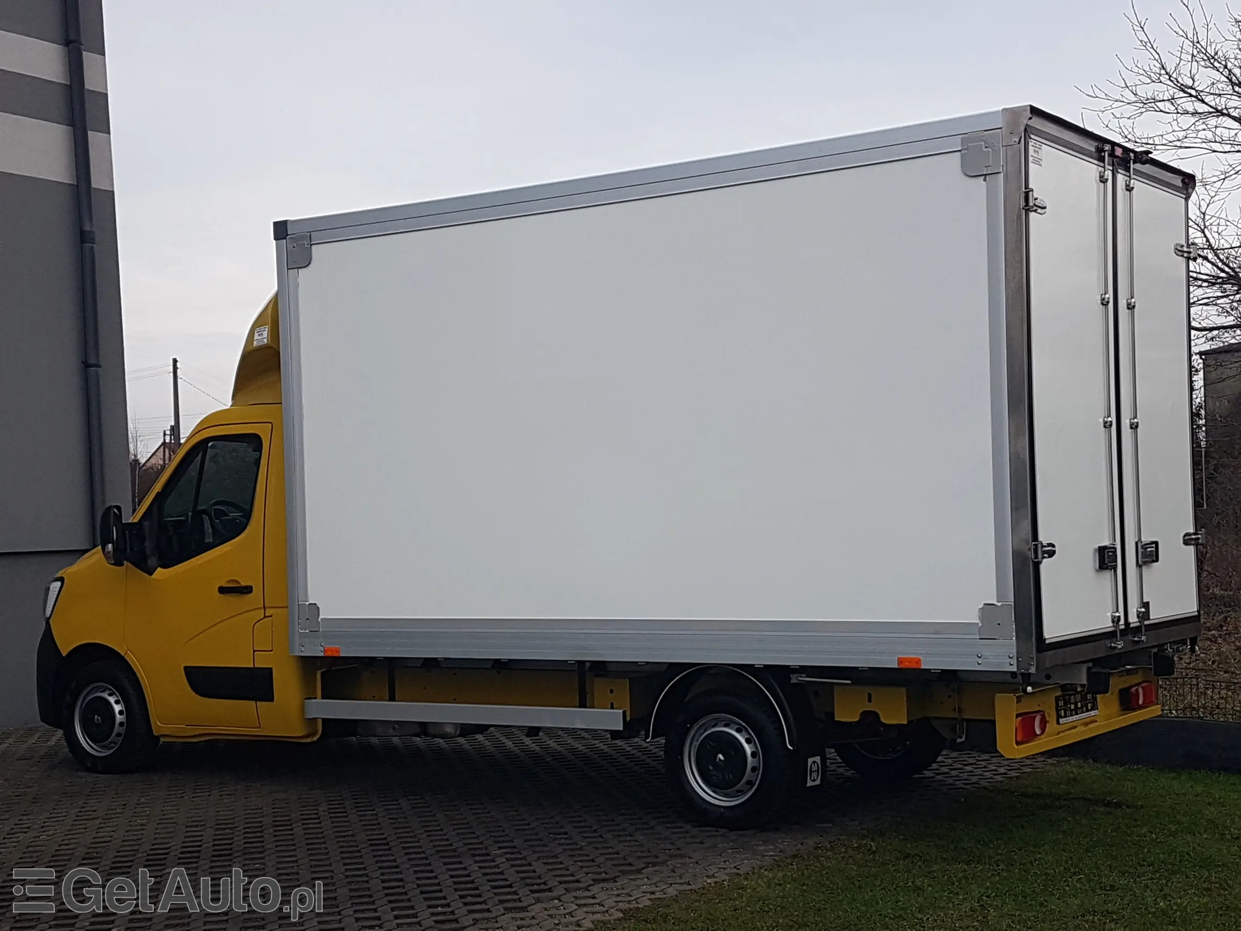 RENAULT Master FWD 8EP KONTENER 4,22x2,23x2,24 KLIMA MANUAL 6-BIEGÓ
