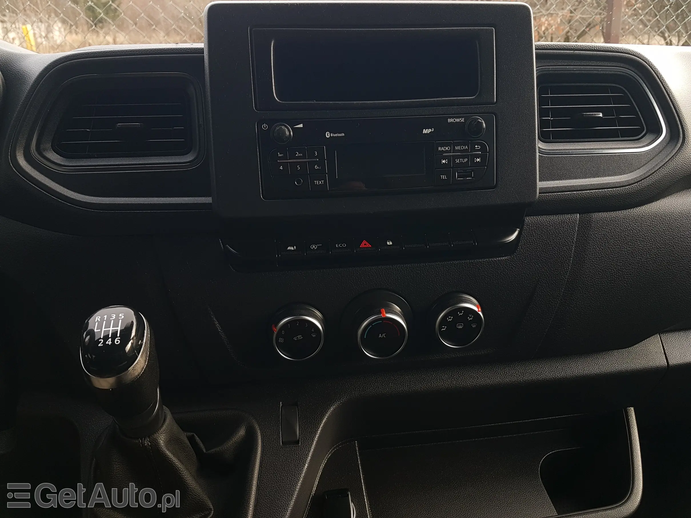 RENAULT Master FWD 8EP KONTENER 4,22x2,23x2,24 KLIMA MANUAL 6-BIEGÓ