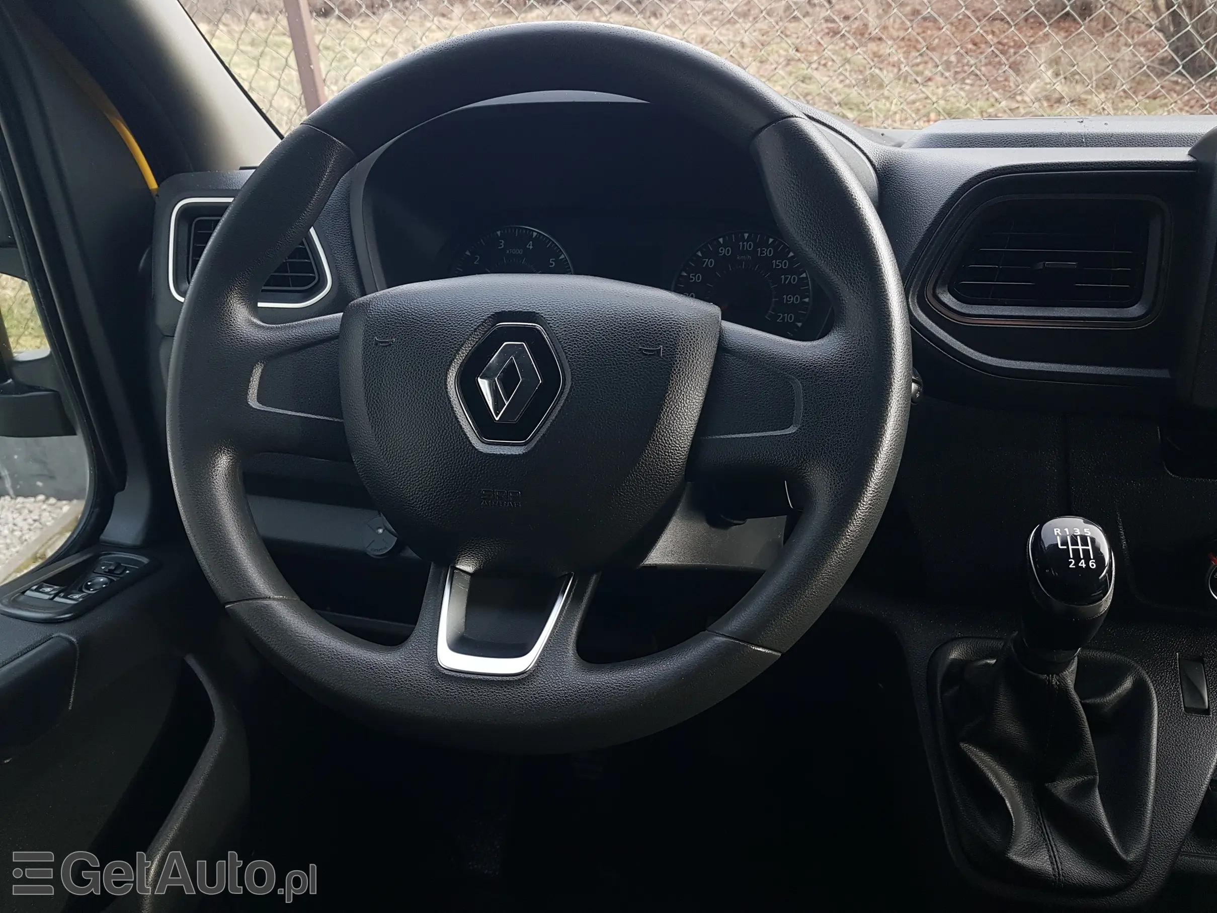 RENAULT Master FWD 8EP KONTENER 4,22x2,23x2,24 KLIMA MANUAL 6-BIEGÓ