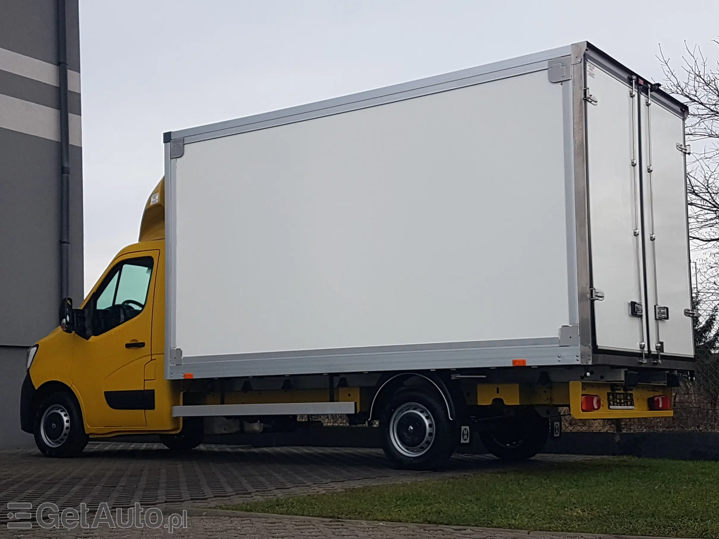 RENAULT Master FWD 8EP KONTENER 4,22x2,23x2,24 KLIMA MANUAL 6-BIEGÓ