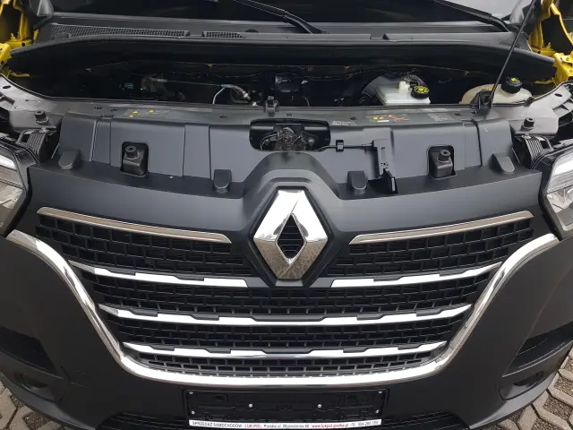 RENAULT Master FWD 8EP KONTENER 4,22x2,23x2,24 KLIMA MANUAL 6-BIEGÓ