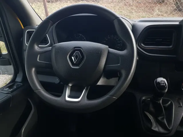 RENAULT Master FWD 8EP KONTENER 4,22x2,23x2,24 KLIMA MANUAL 6-BIEGÓ