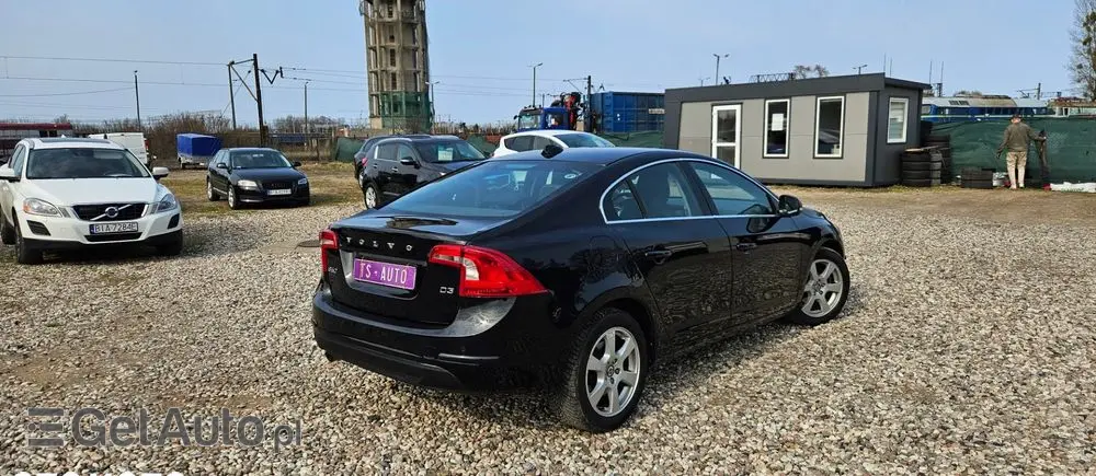 VOLVO S60 D3 Geartronic Momentum
