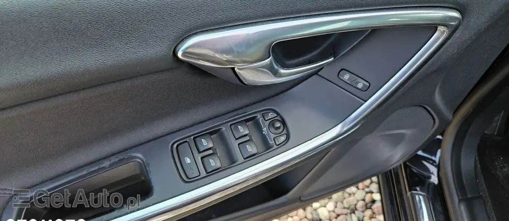 VOLVO S60 D3 Geartronic Momentum