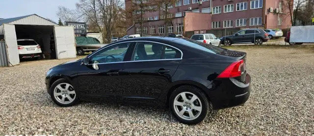 VOLVO S60 D3 Geartronic Momentum