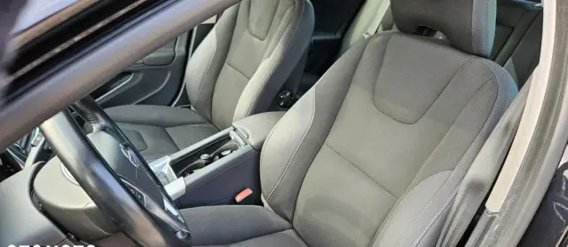 VOLVO S60 D3 Geartronic Momentum