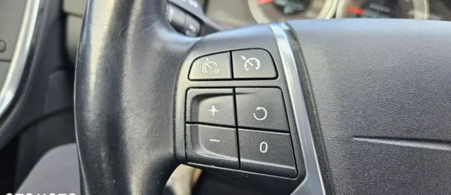 VOLVO S60 D3 Geartronic Momentum