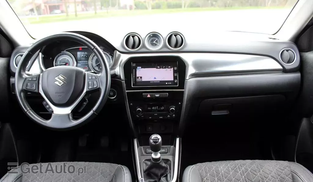 SUZUKI Vitara 