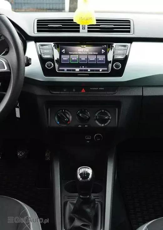 SKODA Fabia 1.0 TSI Ambition