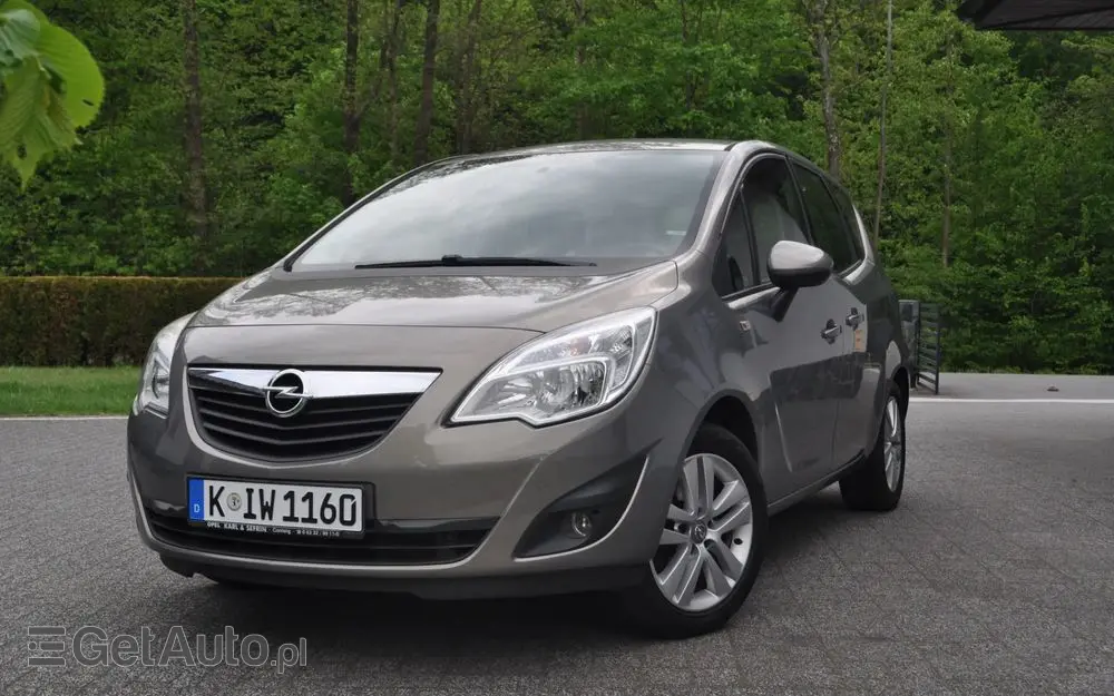 OPEL Meriva 1.4 Design Edition