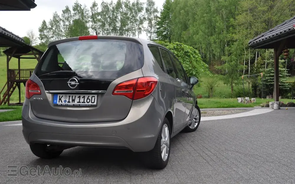 OPEL Meriva 1.4 Design Edition