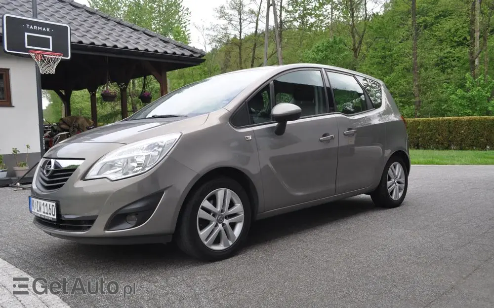 OPEL Meriva 1.4 Design Edition