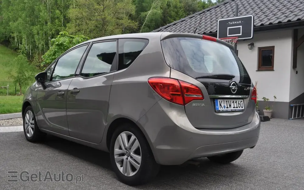 OPEL Meriva 1.4 Design Edition
