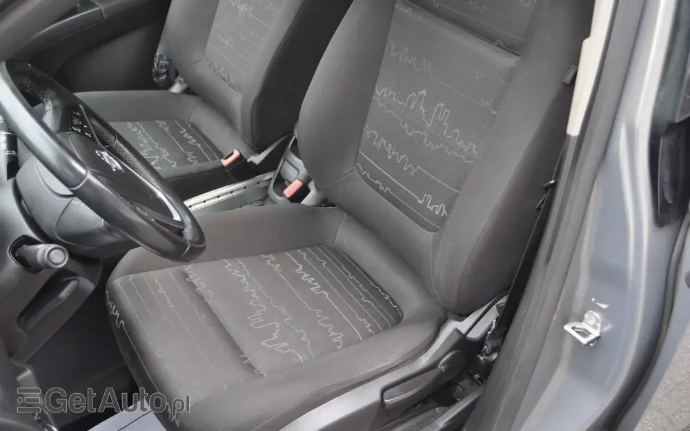OPEL Meriva 1.4 Design Edition