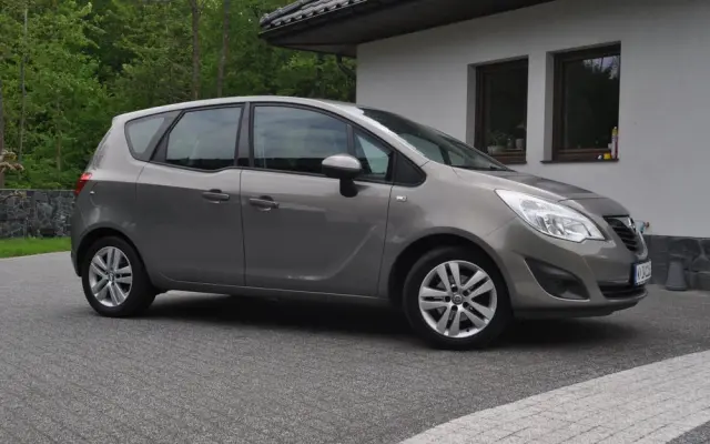 OPEL Meriva 1.4 Design Edition