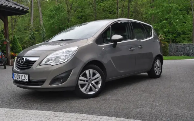 OPEL Meriva 1.4 Design Edition