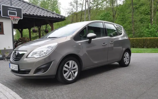 OPEL Meriva 1.4 Design Edition