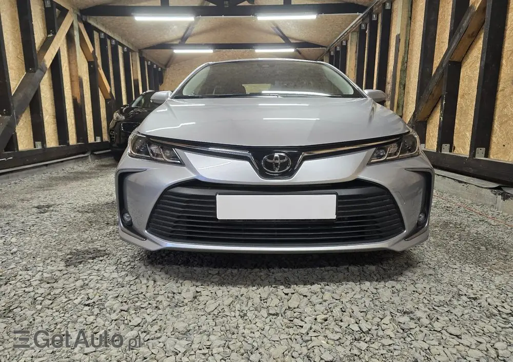 TOYOTA Corolla 1.5 Active