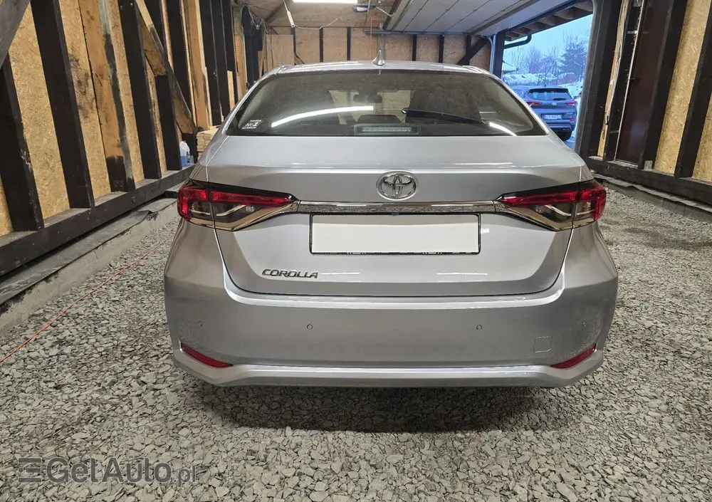 TOYOTA Corolla 1.5 Active