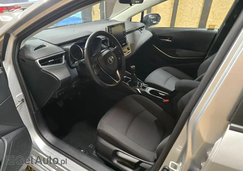 TOYOTA Corolla 1.5 Active