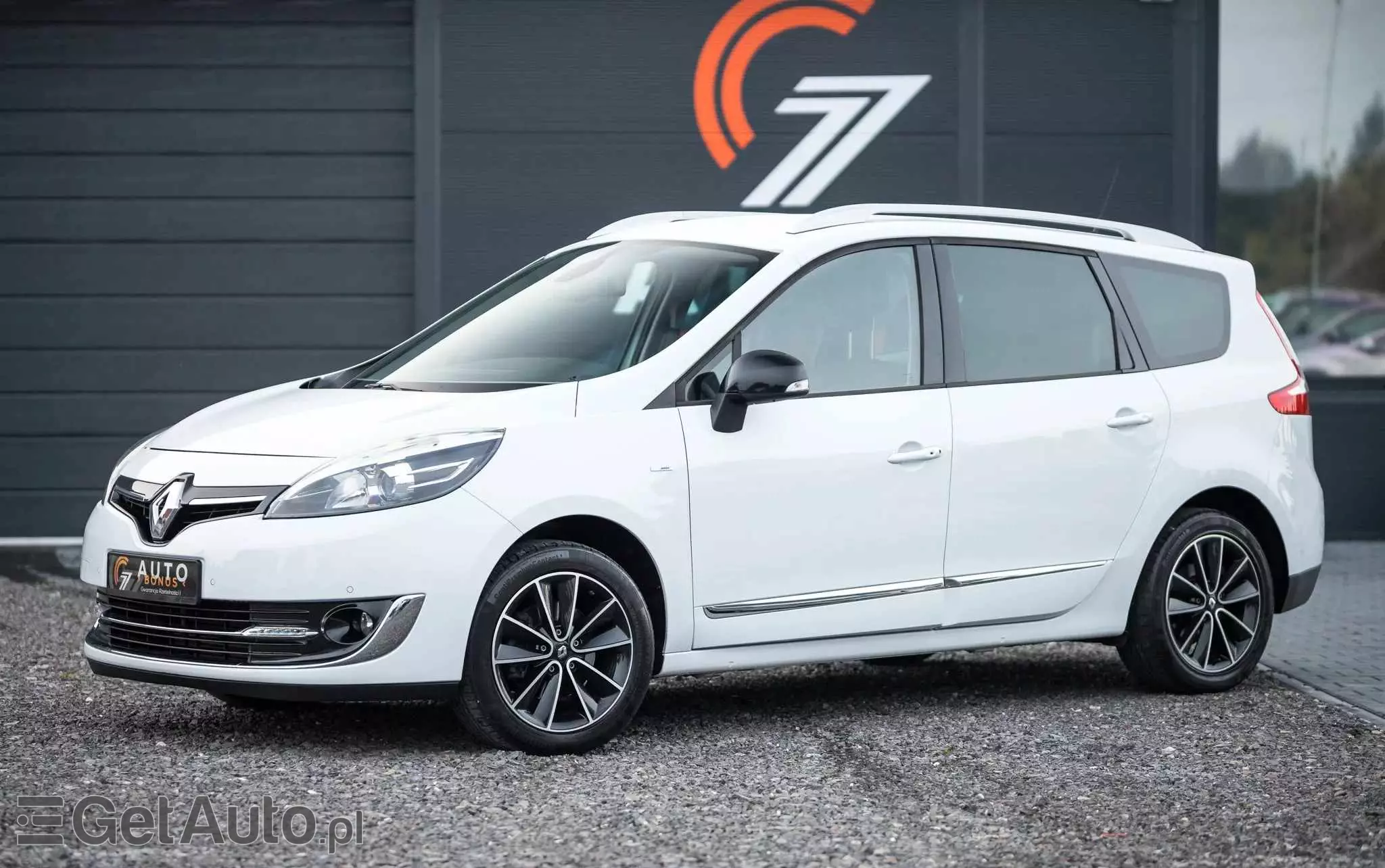 RENAULT Grand Scenic ENERGY TCe 115 Bose Edition