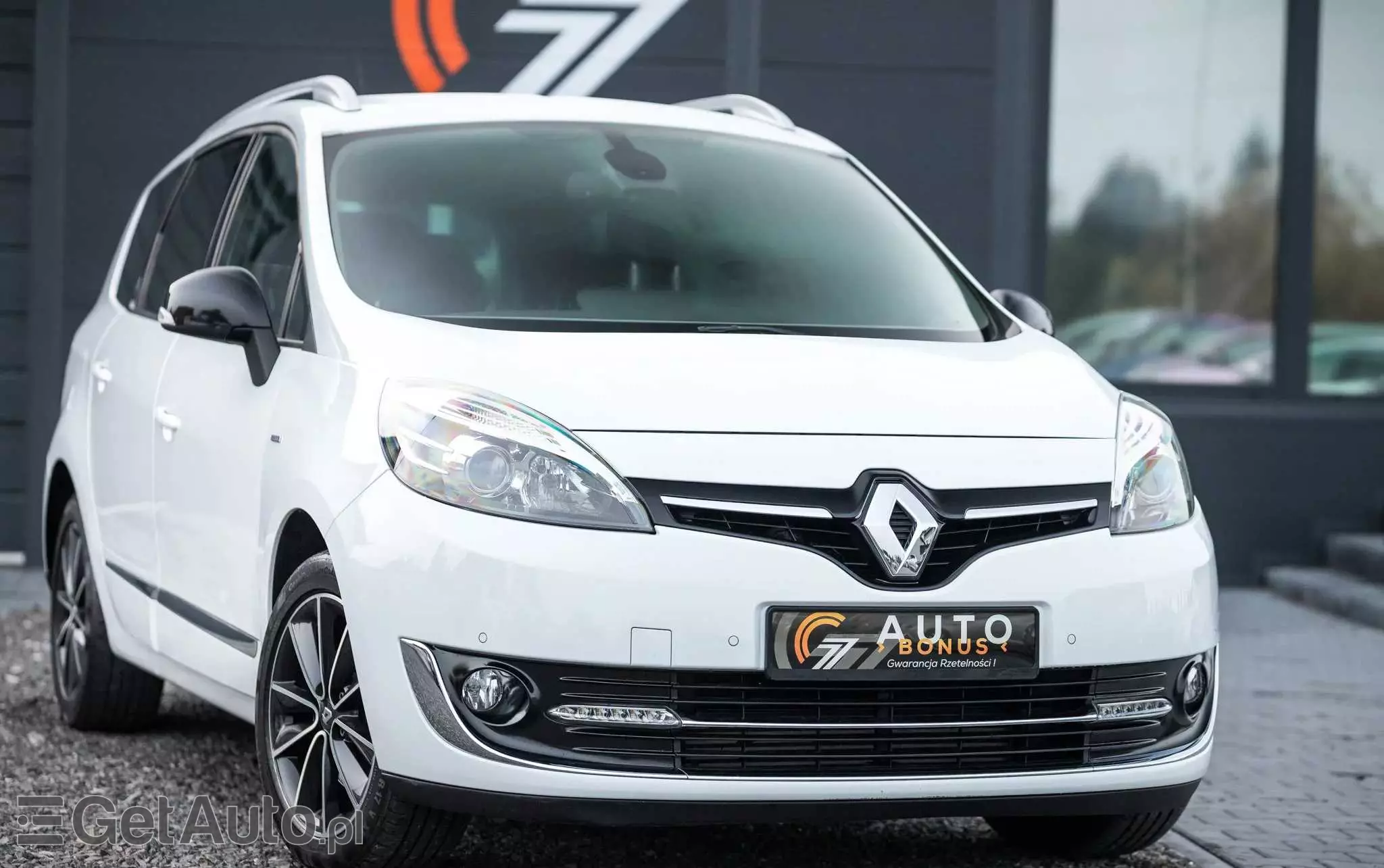 RENAULT Grand Scenic ENERGY TCe 115 Bose Edition