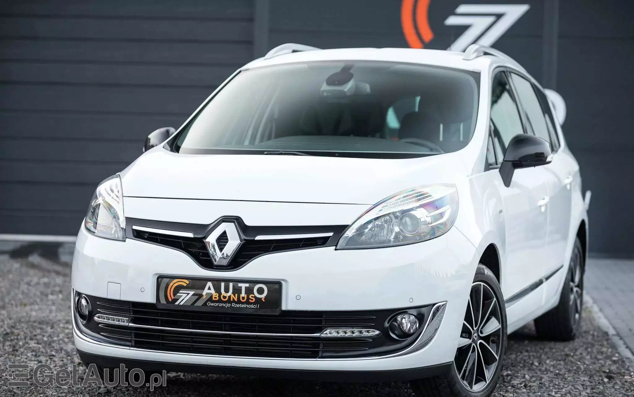 RENAULT Grand Scenic ENERGY TCe 115 Bose Edition