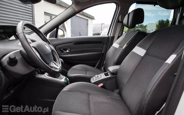 RENAULT Grand Scenic ENERGY TCe 115 Bose Edition