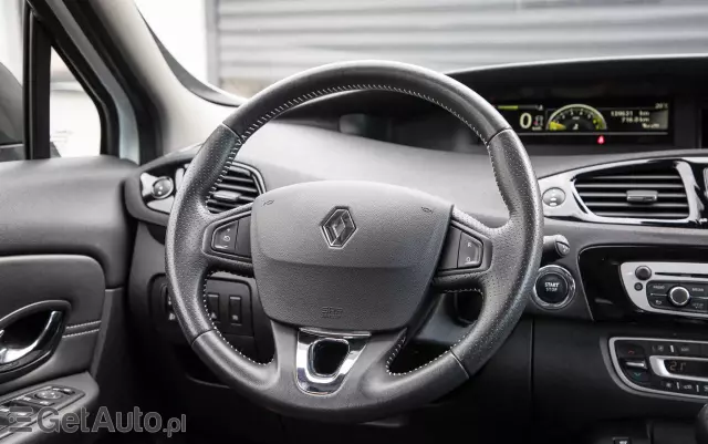 RENAULT Grand Scenic ENERGY TCe 115 Bose Edition