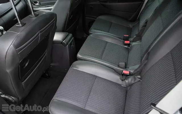 RENAULT Grand Scenic ENERGY TCe 115 Bose Edition