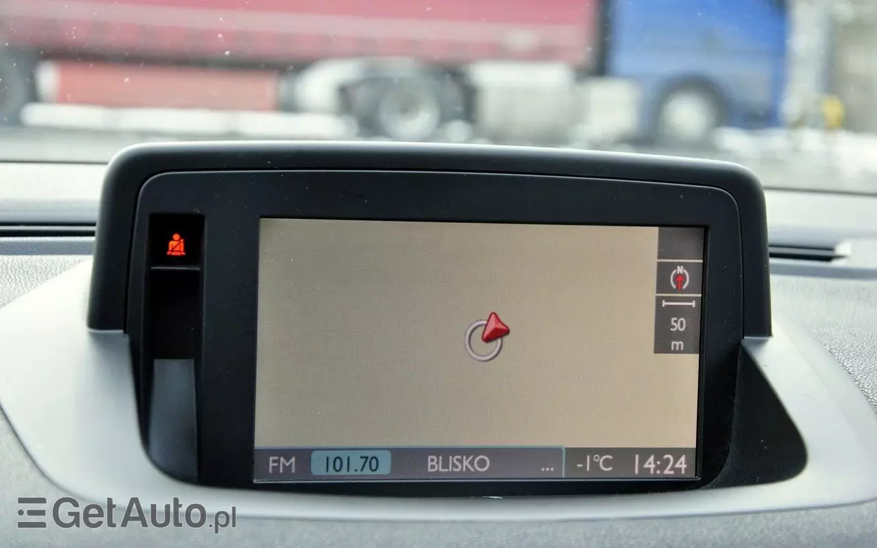 RENAULT Megane 1.6 16V 110 Paris Business