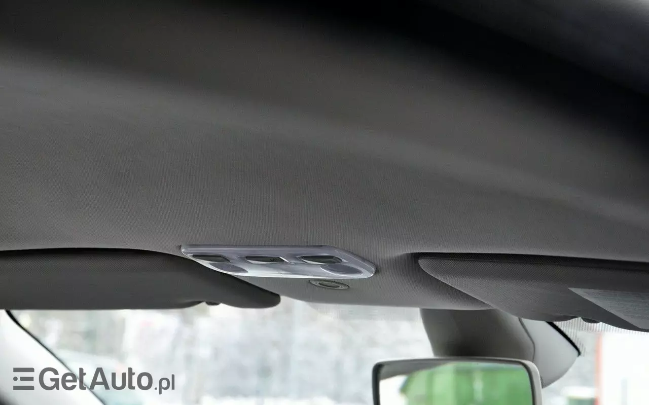 RENAULT Megane 1.6 16V 110 Paris Business