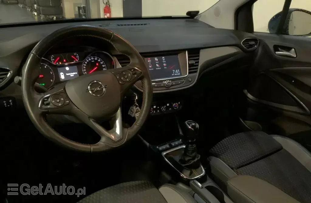 OPEL Crossland 