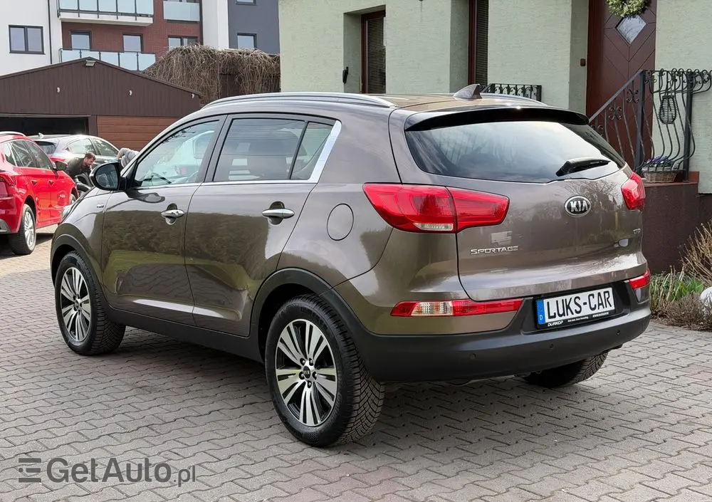 KIA Sportage 2.0 CRDI 184 4WD Automatik Spirit