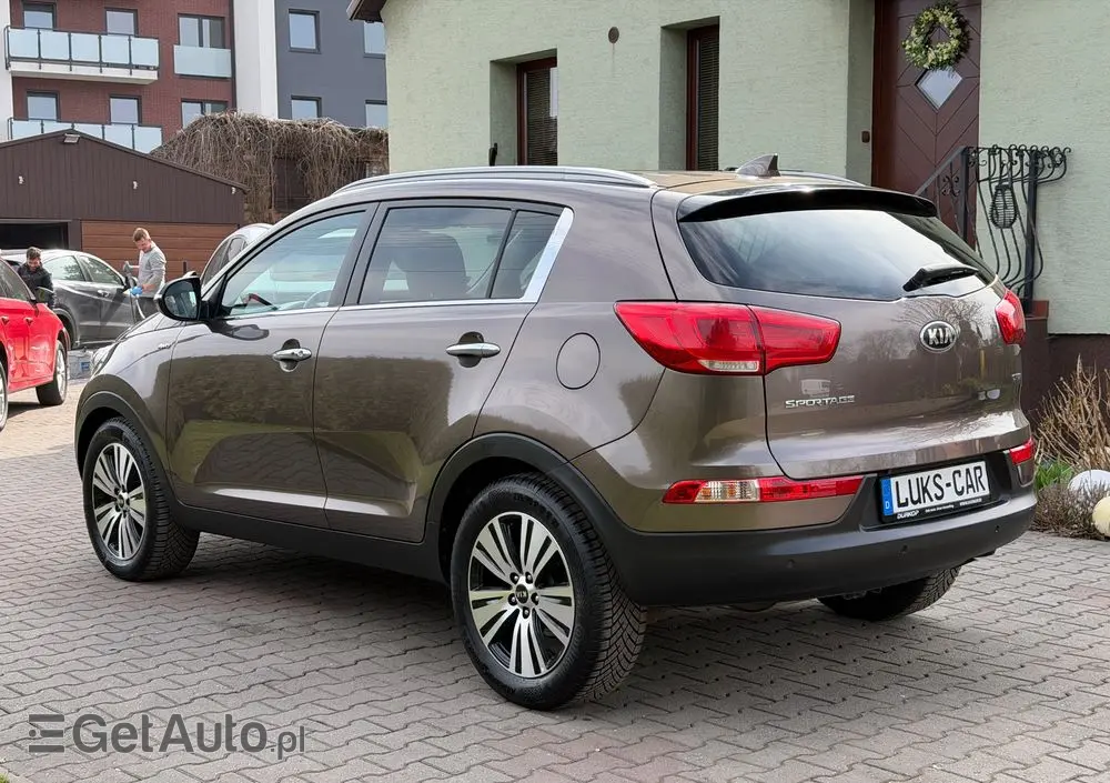 KIA Sportage 2.0 CRDI 184 4WD Automatik Spirit