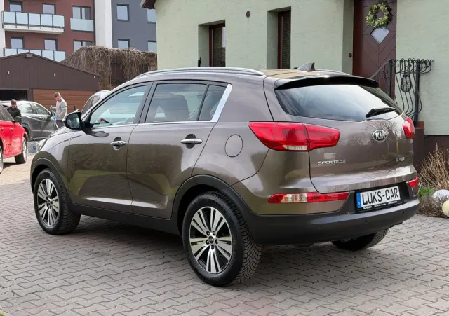 KIA Sportage 2.0 CRDI 184 4WD Automatik Spirit