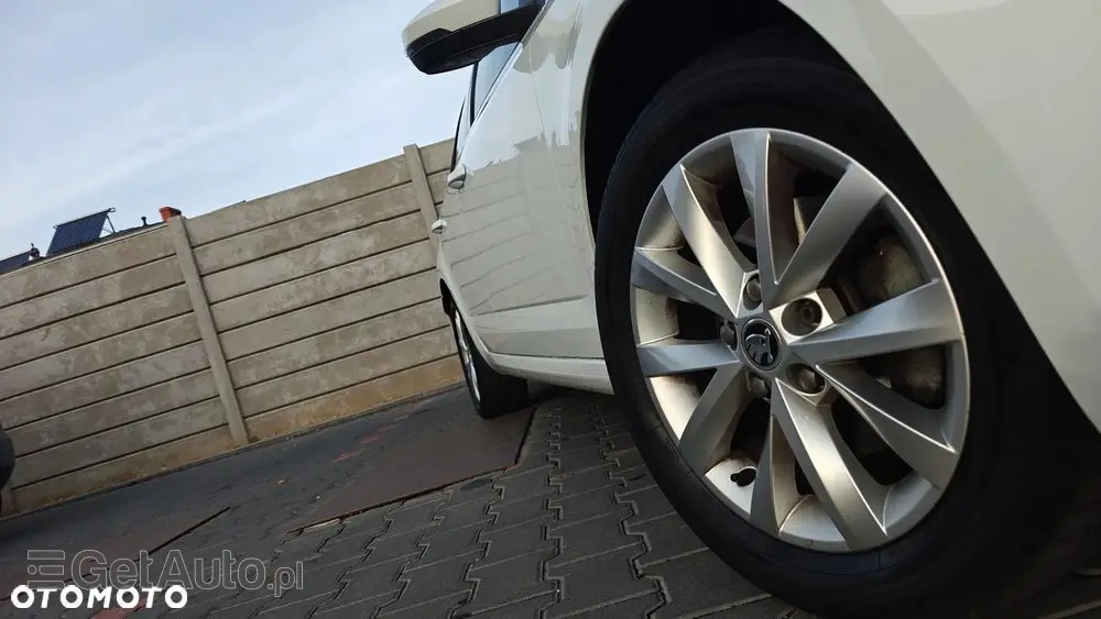 SKODA Octavia 1.4 TSI Green tec Elegance