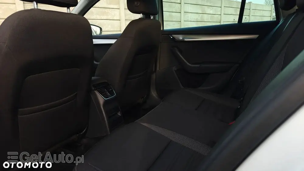 SKODA Octavia 1.4 TSI Green tec Elegance