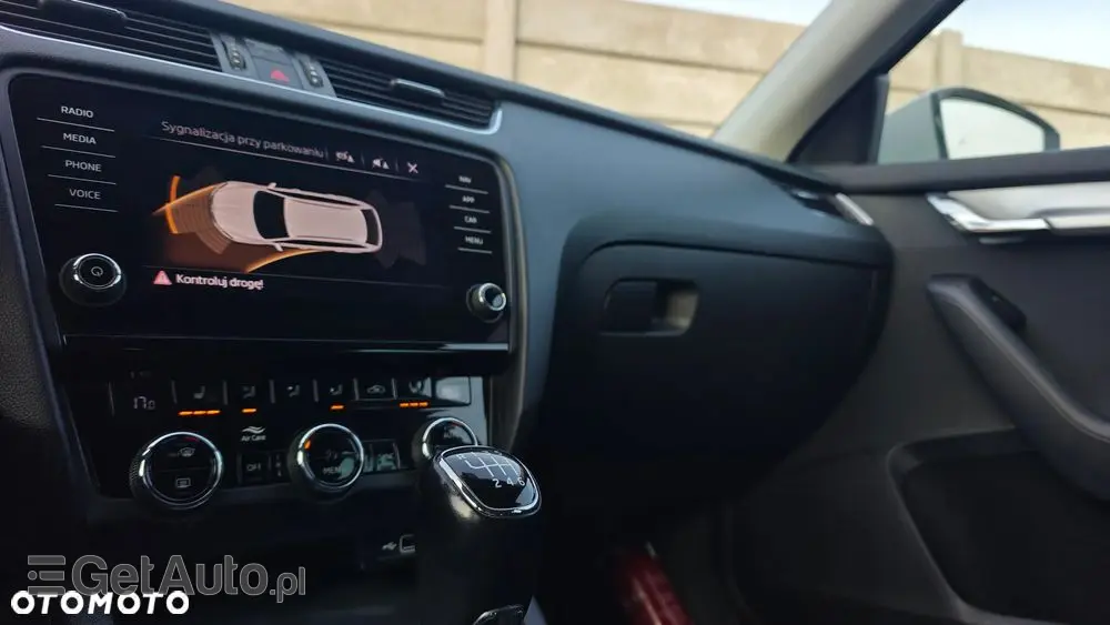 SKODA Octavia 1.4 TSI Green tec Elegance