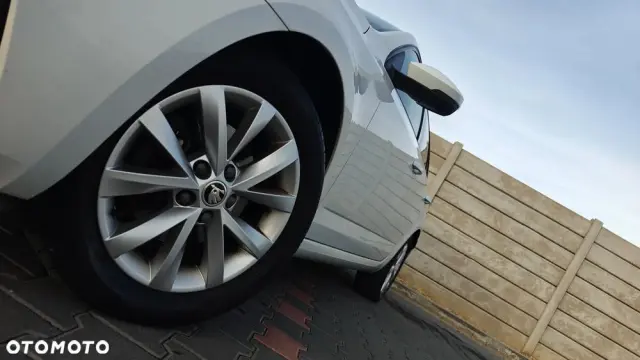 SKODA Octavia 1.4 TSI Green tec Elegance