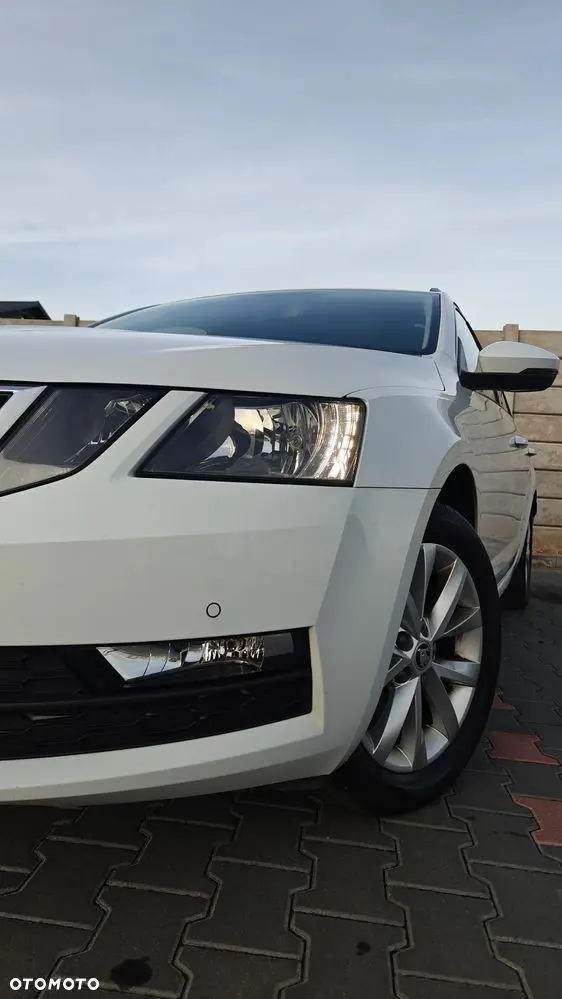 SKODA Octavia 1.4 TSI Green tec Elegance