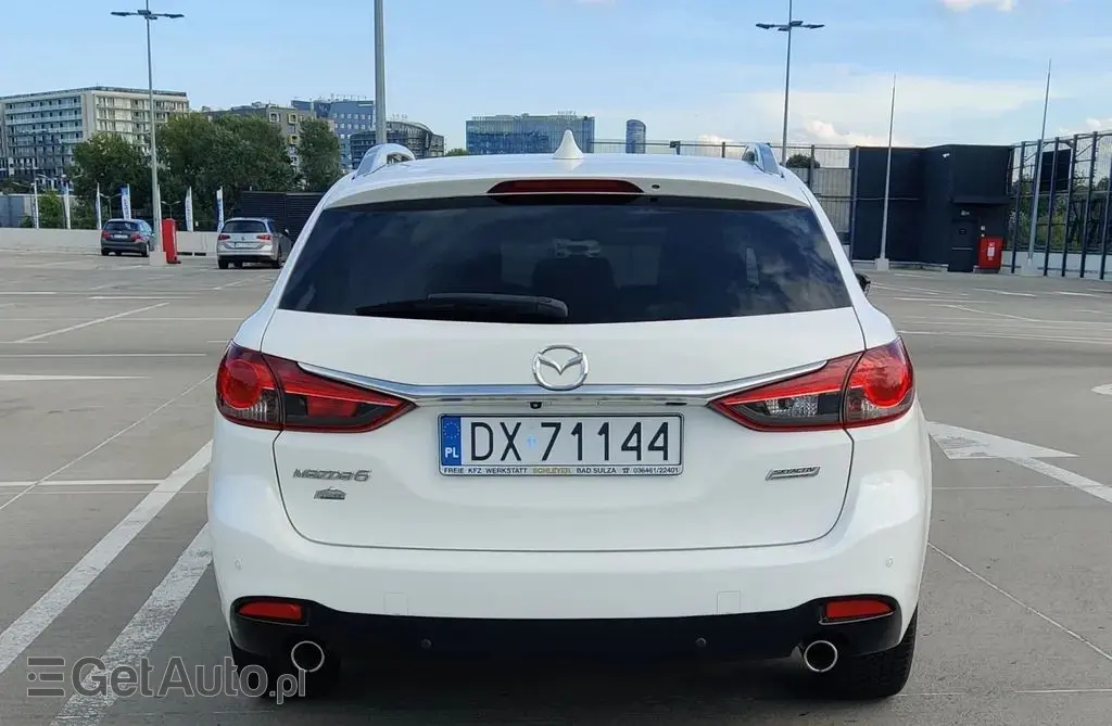 MAZDA 6 